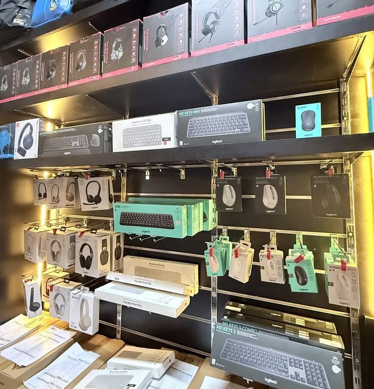 Accesorios tecnológicos de Techno